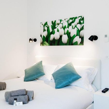 White Loft Como Central - The House Of Travelers Extérieur photo
